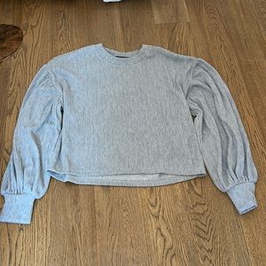 Forever 21 grey long sleeve bubble sleeve top